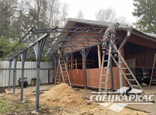 Навес из поликарбоната к дому для террасы №68 - фото 1635