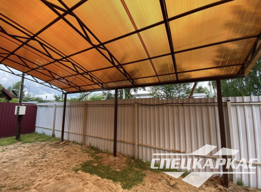Навес к дому из поликарбоната для автомобиля №17 - фото 1135