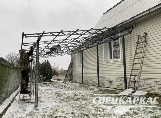 Навес для автомобиля примыкающий к дому №66 - фото 1614