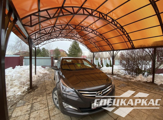 Арочный навес из поликарбоната над парковкой для двух автомобилей №44 - фото 1396