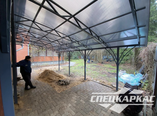 Навес из поликарбоната к дому для террасы №68 - фото 1637